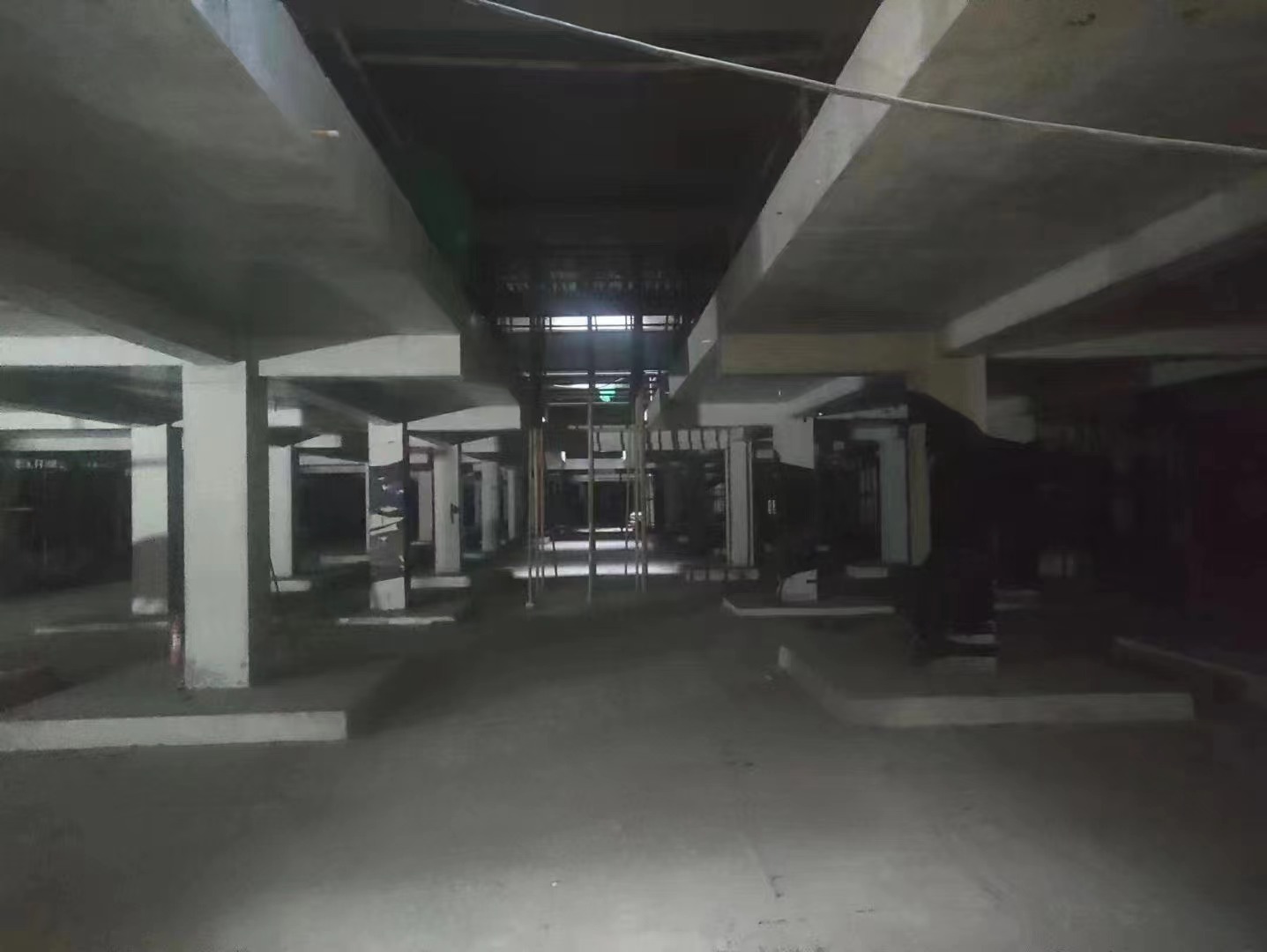 阜新山东又一个上海博普LOFT车库拔地而起